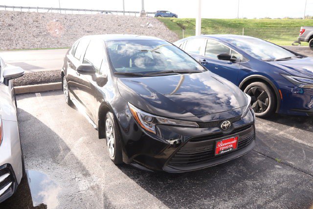 New 2027 Toyota Corolla LE FWD image 4