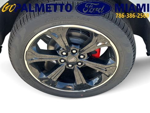 Used 2024 Ford Expedition Limited RWD image 9