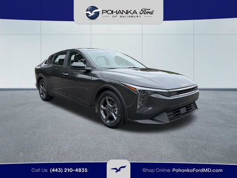 Used 2025 Kia K4 FWD image 4