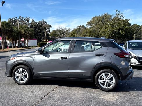 Used 2025 Nissan Kicks Play S image 25