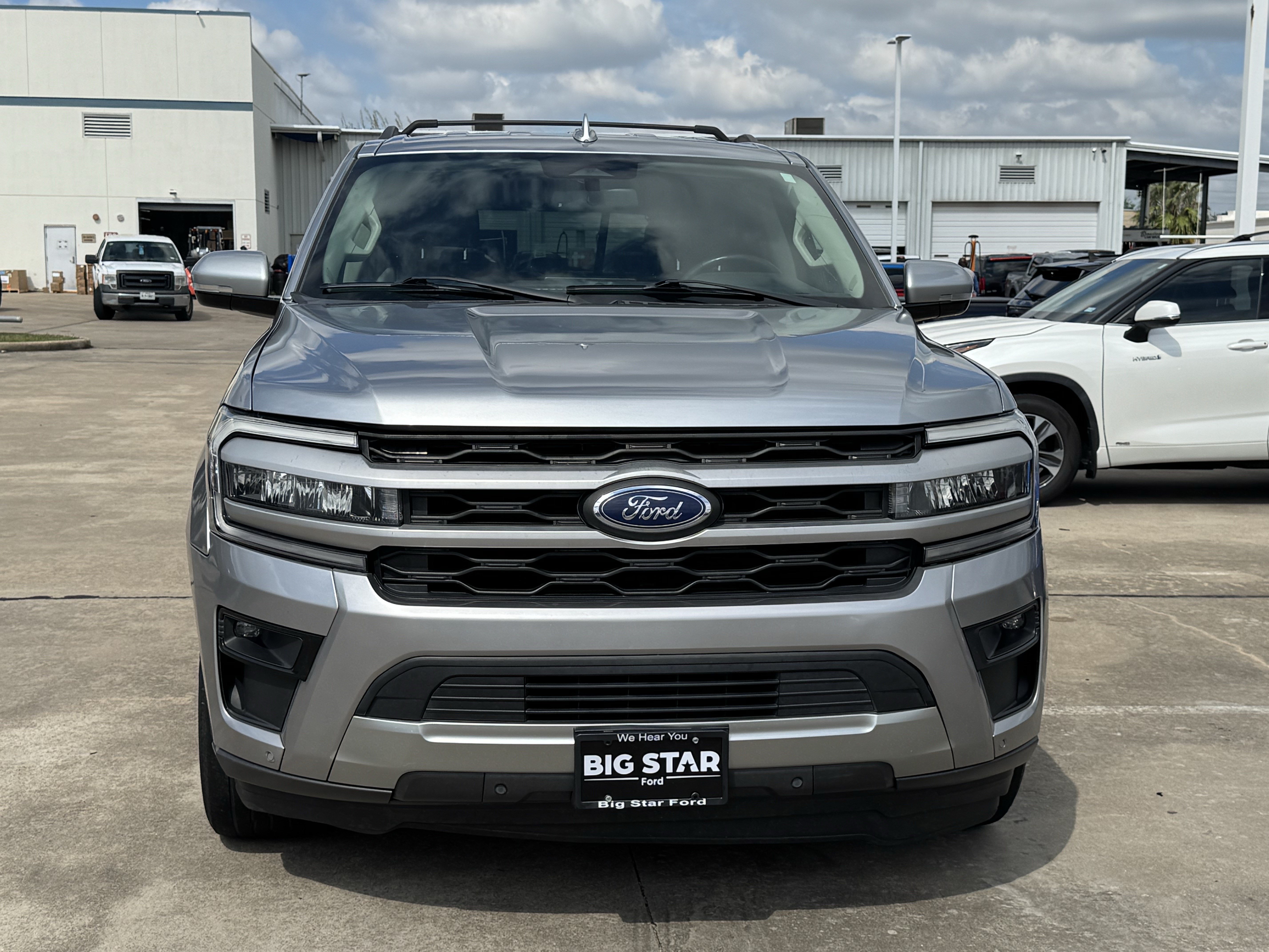 Used 2022 Ford Expedition XLT RWD image 11