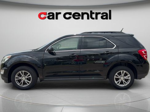Used 2017 Chevrolet Equinox LT w/ Convenience Package AWD/4WD image 2