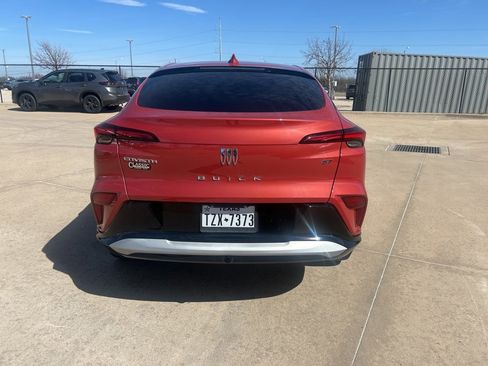 Used 2024 Buick Envista Sport Touring w/ Convenience I Package image 4