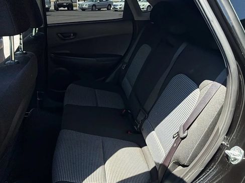 Used 2021 Hyundai Kona SEL FWD image 18