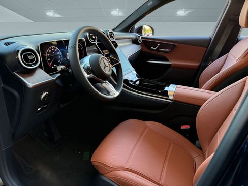 New 2026 Mercedes-Benz GLC 300 image 4
