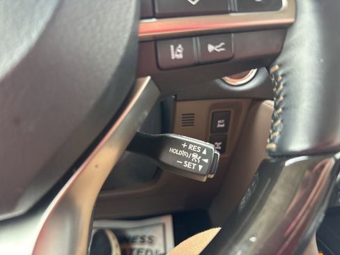 Used 2022 Lexus GX 460 Premium w/ Premium Package image 15