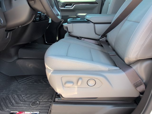 Certified 2026 Chevrolet Silverado 1500 LT AWD/4WD image 11