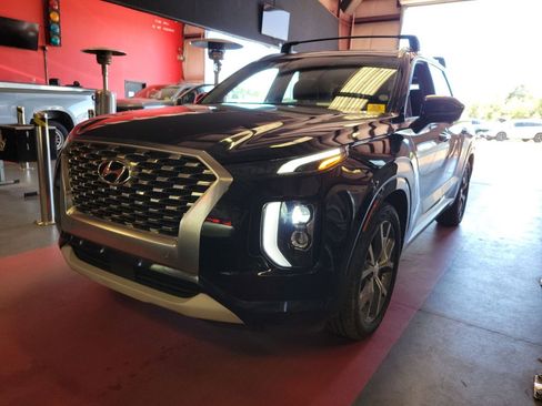 Used 2021 Hyundai Palisade Limited image 1