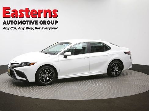Used 2024 Toyota Camry SE FWD image 56