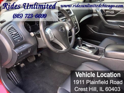 Used 2017 Nissan Altima 2.5 SR w/ Midnight Edition Package image 14