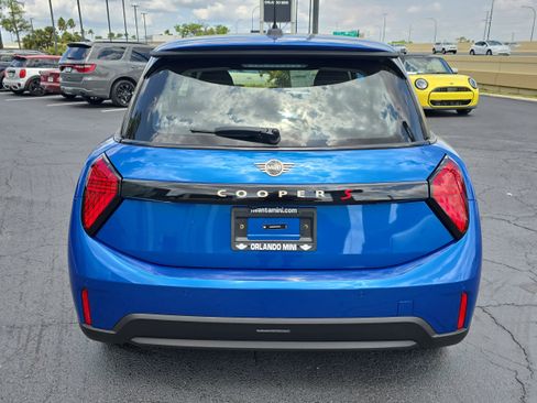 New 2025 MINI Cooper S image 5