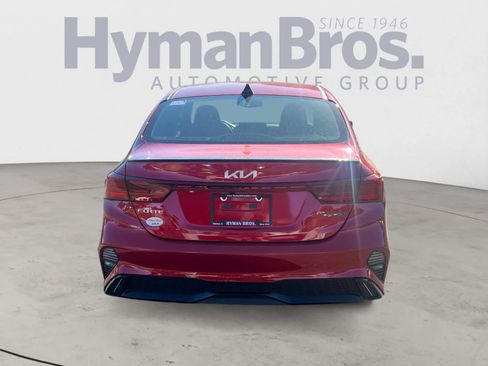 Certified 2024 Kia Forte GT-Line image 4
