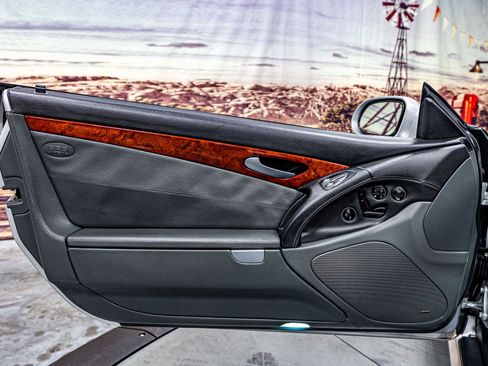 Used 2003 Mercedes-Benz SL 55 AMG image 29