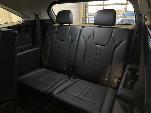 New 2026 Kia Sorento S w/ S Panoramic Sunroof Package FWD image 11