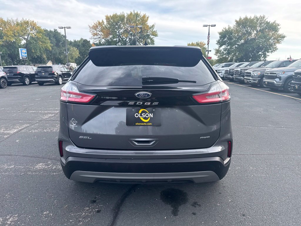 Used 2024 Ford Edge SEL w/ Convenience Package AWD/4WD image 6