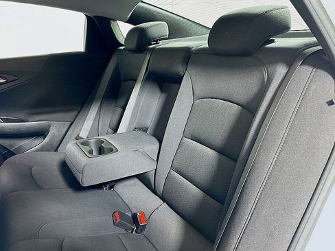 Used 2023 Chevrolet Malibu LT image 20