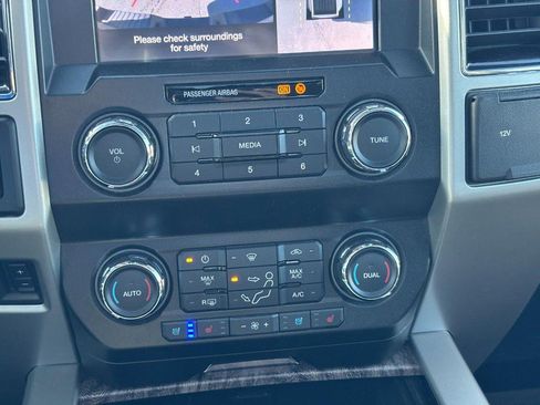 Used 2019 Ford F350 Lariat w/ Lariat Ultimate Package image 24