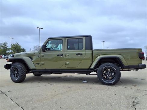 New 2026 Jeep Gladiator Sport AWD/4WD image 44