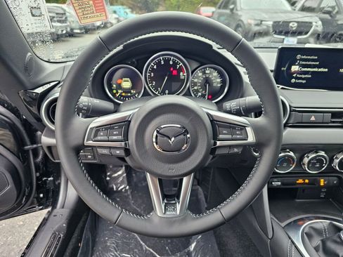 New 2026 MAZDA MX-5 Miata RF Grand Touring w/ Weather Package image 10