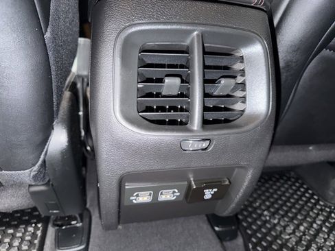 Used 2022 Jeep Cherokee Trailhawk w/ Premium Leather Package image 35