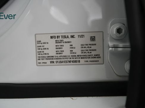 Used 2022 Tesla Model S AWD/4WD image 30