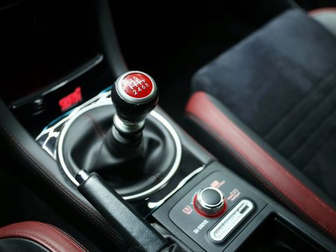 Used 2016 Subaru WRX STI image 33