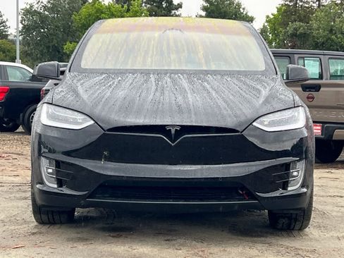 Used 2019 Tesla Model X Long Range image 11