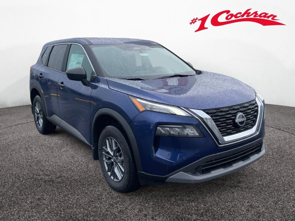 Used 2023 Nissan Rogue S AWD/4WD image 1