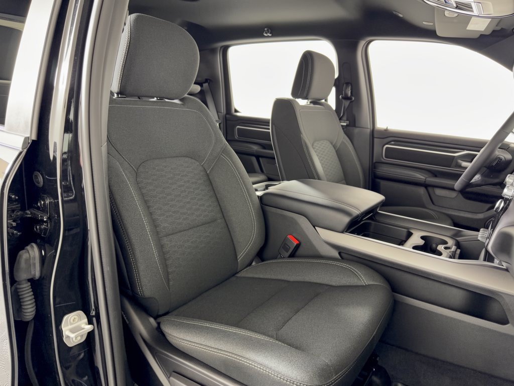 Used 2026 RAM 1500 Big Horn RWD image 30