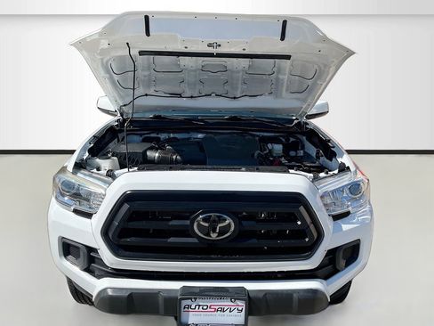 Used 2023 Toyota Tacoma SR AWD/4WD image 29