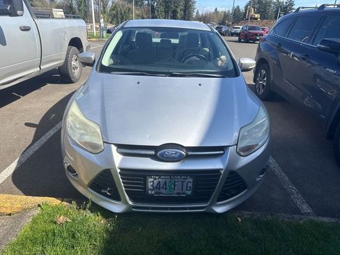 Used 2012 Ford Focus SEL image 2