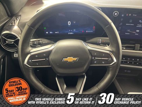 Certified 2025 Chevrolet Equinox LT w/ Convenience Package II AWD/4WD image 27