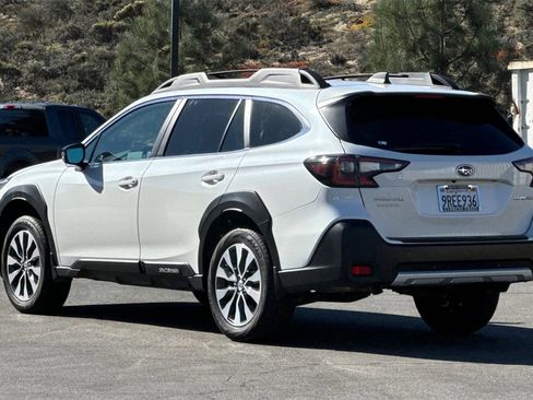 Certified 2025 Subaru Outback Limited w/ Popular Package #2 image 6