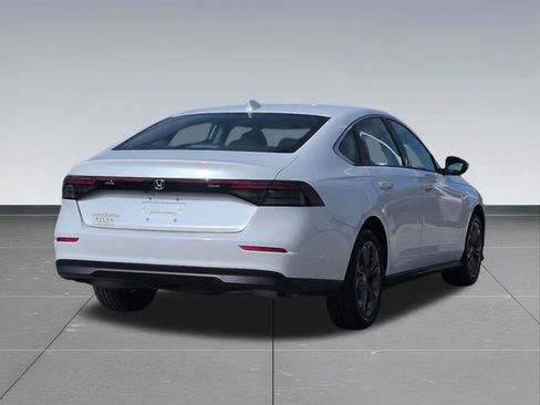 Used 2023 Honda Accord EX image 6