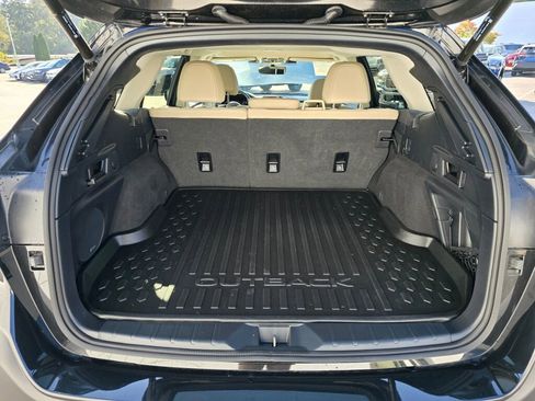 Used 2024 Subaru Outback Limited XT image 17