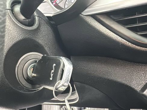 Used 2024 Kia Forte LXS w/ LXS Technology Package image 21