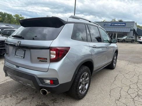 Used 2024 Honda Passport TrailSport image 6