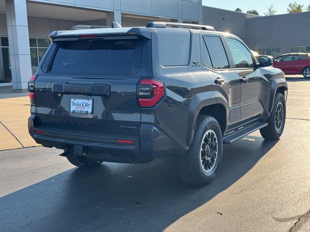 Certified 2026 Toyota 4Runner TRD Off-Road AWD/4WD image 3