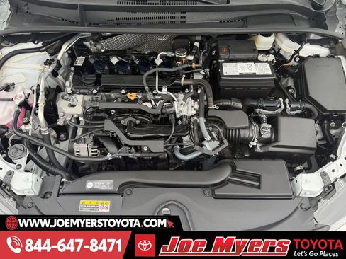 Used 2025 Toyota Corolla LE image 29