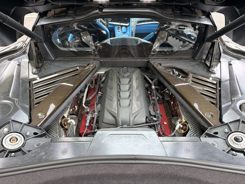 Used 2020 Chevrolet Corvette Stingray Premium Cpe w/ 3LT Preferred Equipment Group RWD image 33