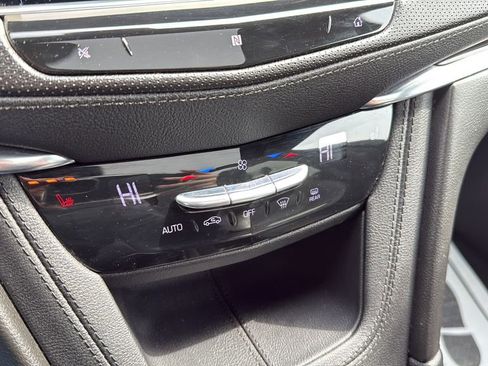 Used 2021 Cadillac XT5 Premium Luxury AWD/4WD image 20
