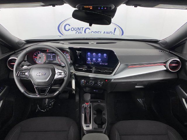 Certified 2024 Chevrolet Trax RS FWD image 14