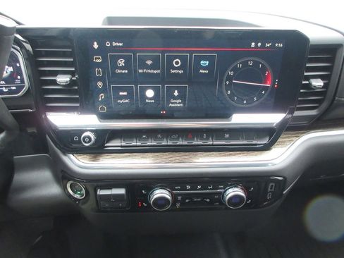 Certified 2025 GMC Sierra 1500 Elevation image 35