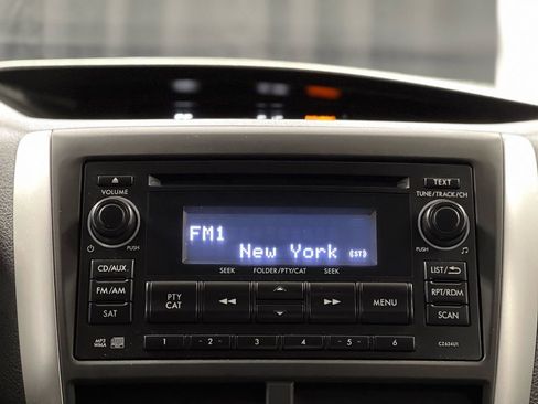 Used 2013 Subaru Impreza WRX Hatchback image 30