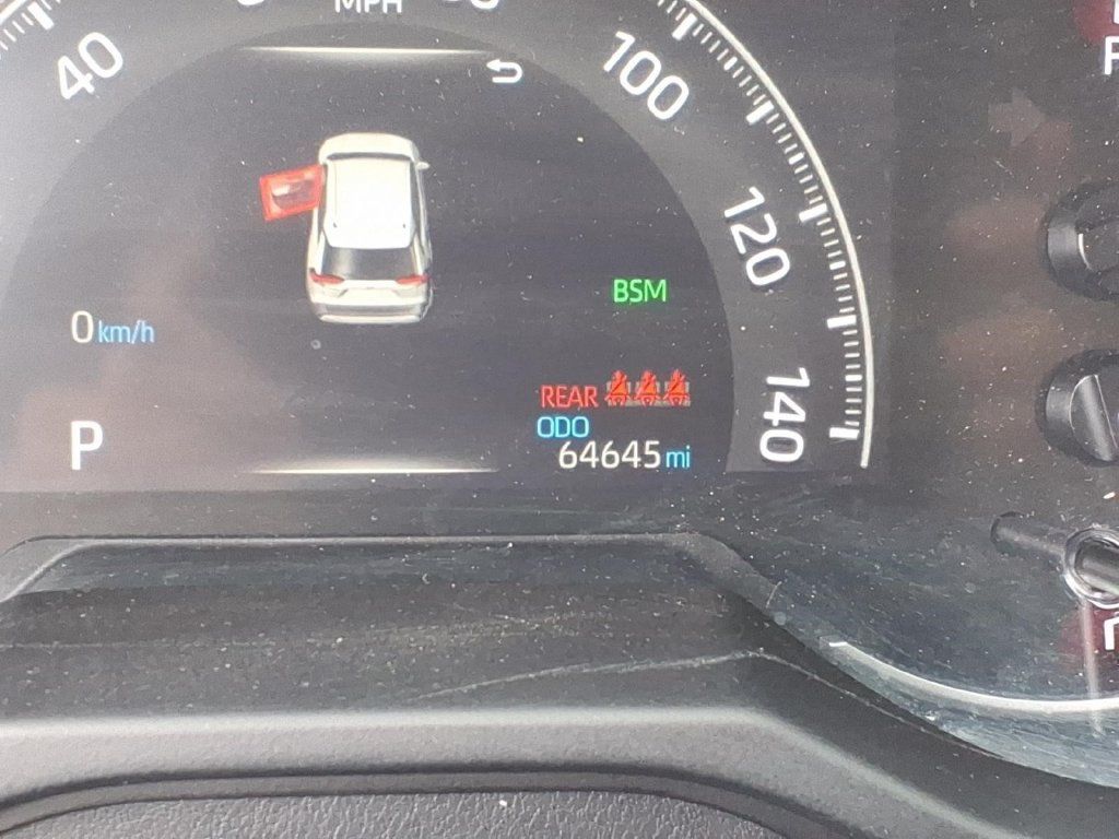 Used 2024 Toyota RAV4 XLE w/ Convenience Package AWD/4WD image 26