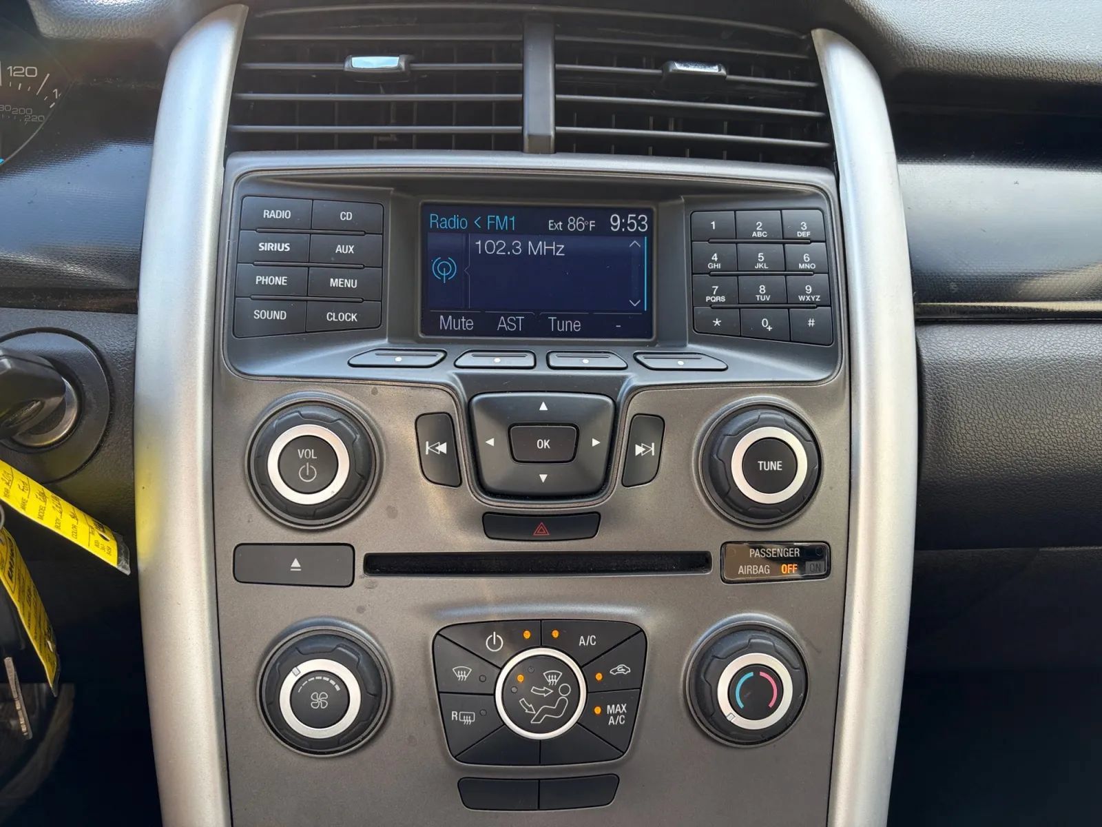 Used 2013 Ford Edge SE FWD image 21