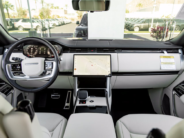 New 2026 Land Rover Range Rover Autobiography AWD/4WD image 23
