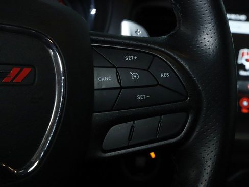 Used 2020 Dodge Charger R/T w/ Blacktop Package image 25