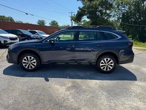 Used 2023 Subaru Outback AWD/4WD image 6