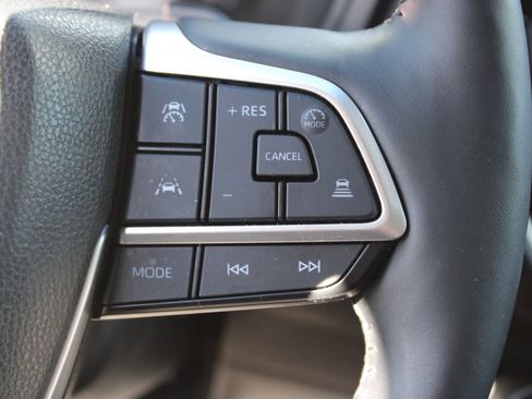 Used 2024 Toyota Grand Highlander Platinum image 29